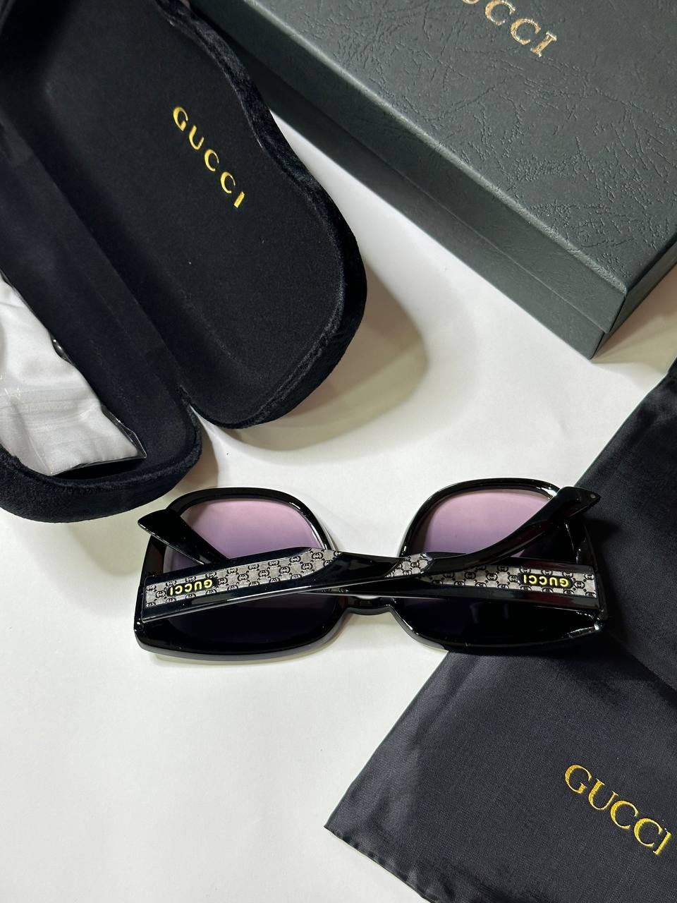 نظارة شمسية نسائية - GUCCI