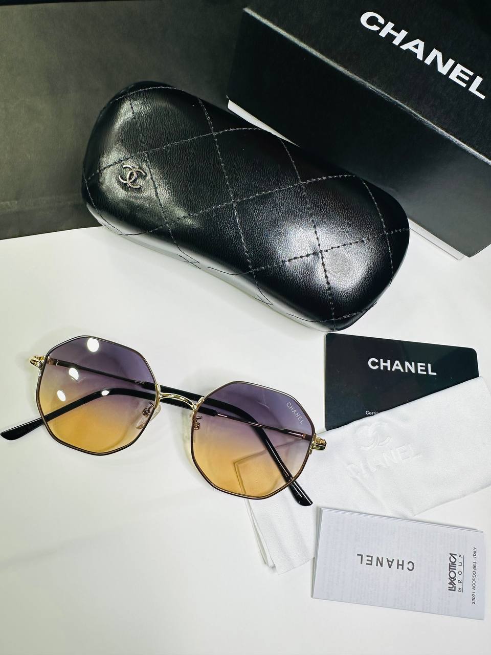 Women's sunglasses - PRADA