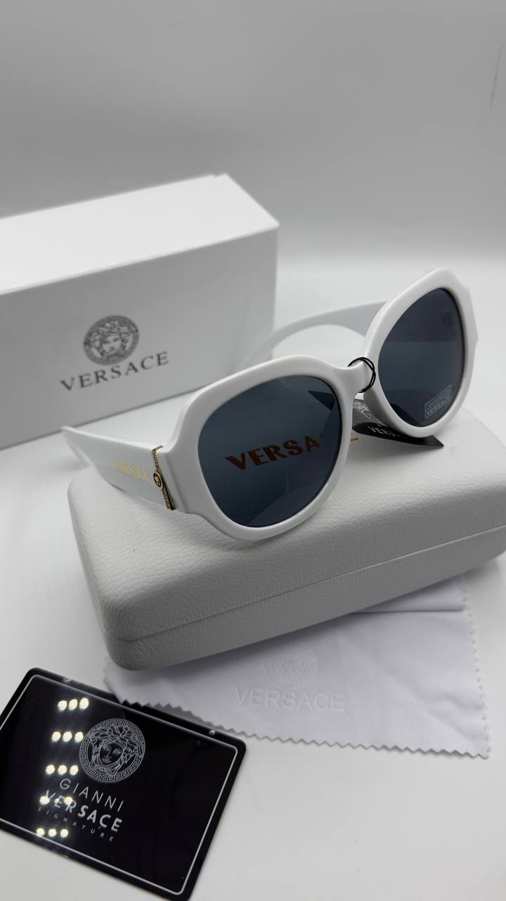 نظارة شمسية نسائية شامل علبة وملحقاتها - VERSACE