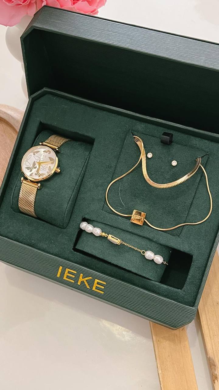 طقم نسائي - IEKE