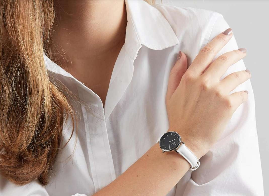 ساعة نسائية - DANIEL WELLINGTON