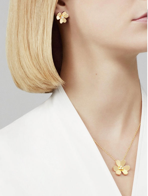 سنسال نسائي - MONTE CARLO