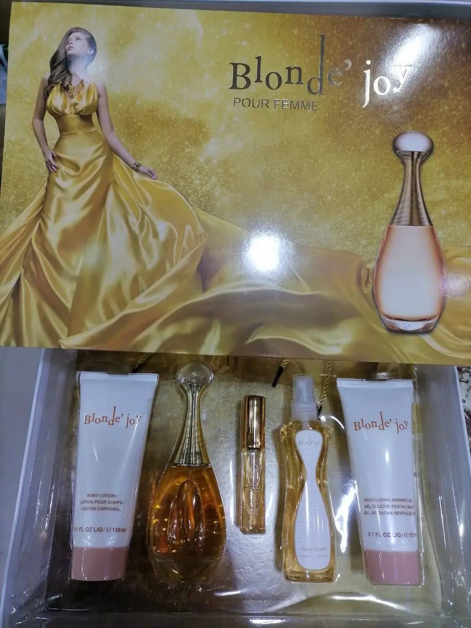 VVLOVE BLONDE' JOY PERFUME 5PCS GIFT SET