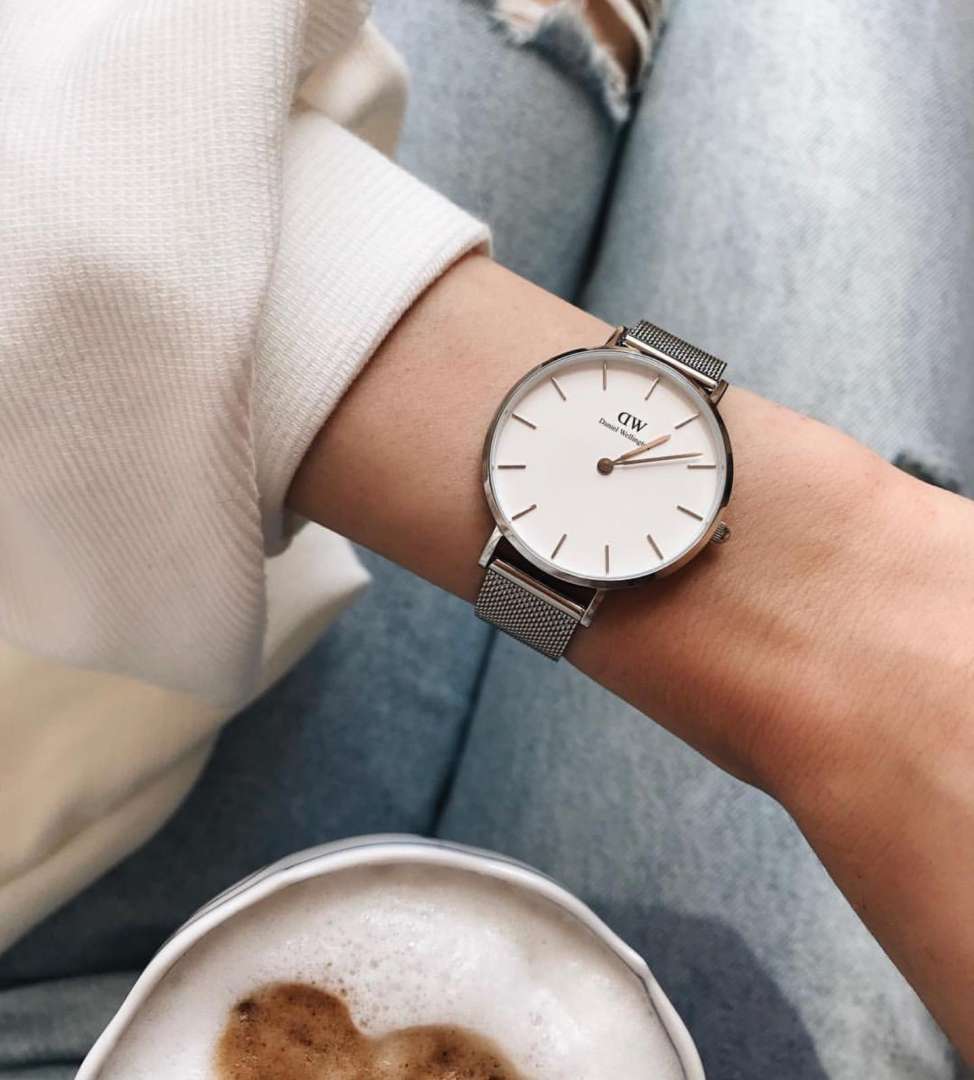 ساعة نسائية - DANIEL WELLINGTON