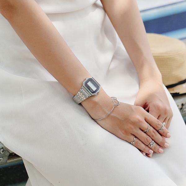 Women's Digital Watch - CASIO a159w