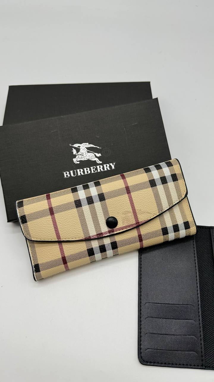 جزدان حجم كبير 2قطعة - Burberry