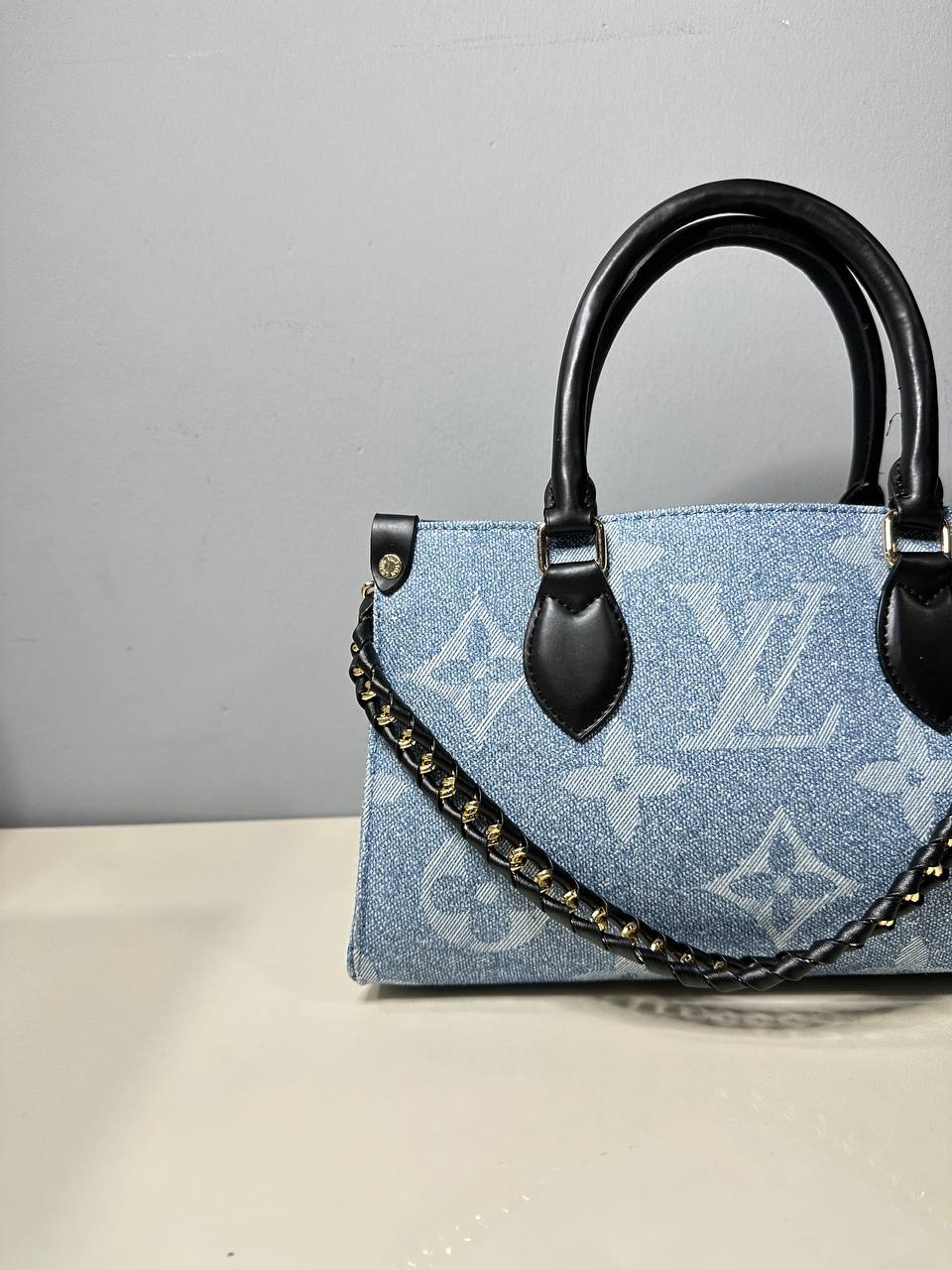 Women's bag - LOIS VUITTON 