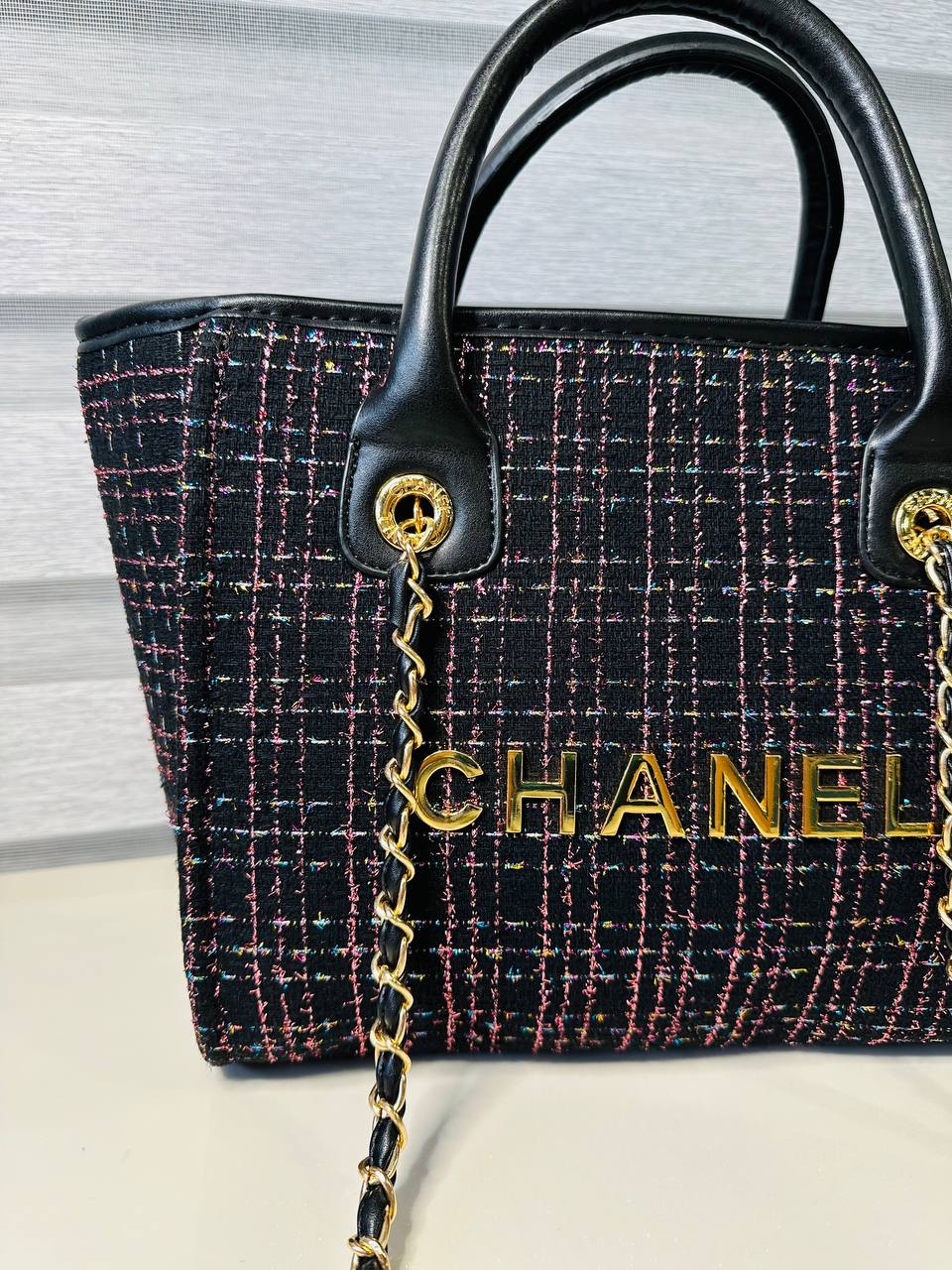 شنطة نسائية - CHANEL