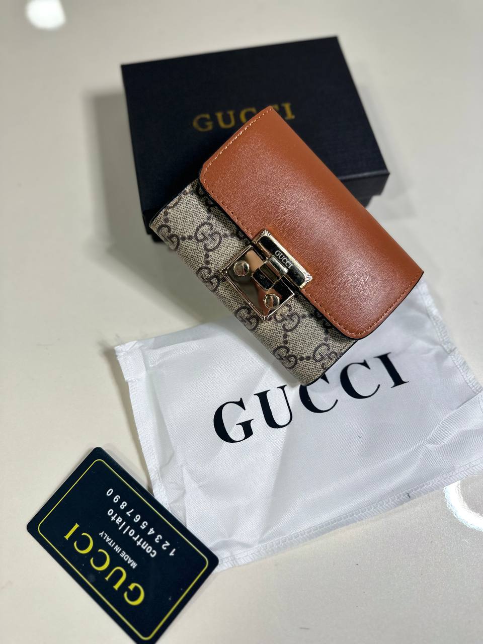 جزدان نسائي حجم صغير - GUCCI