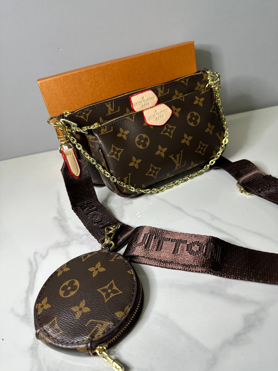 شنطة كروس نسائية - LOUIS VUITTON