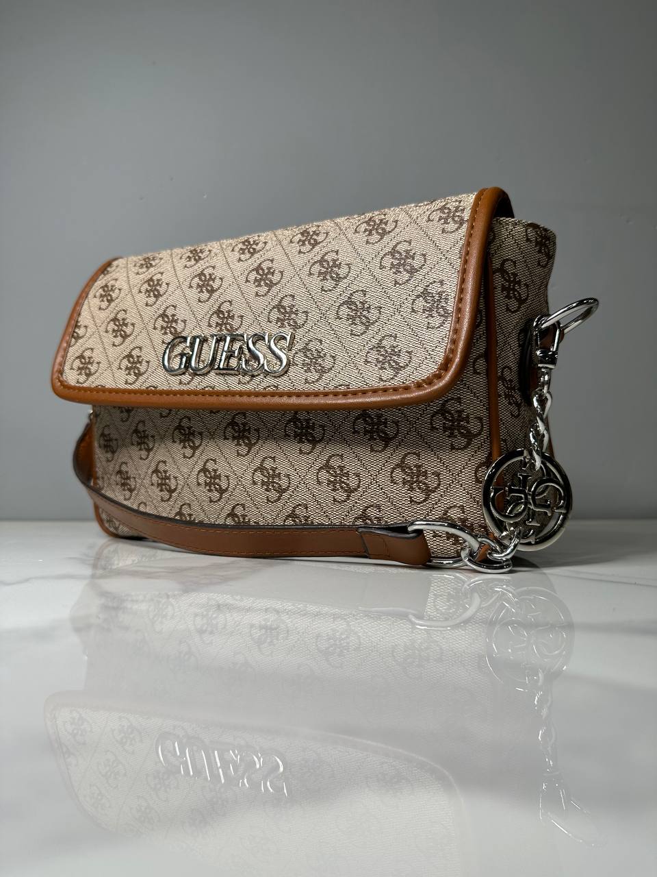 Women's crossbody bag - GUESS 