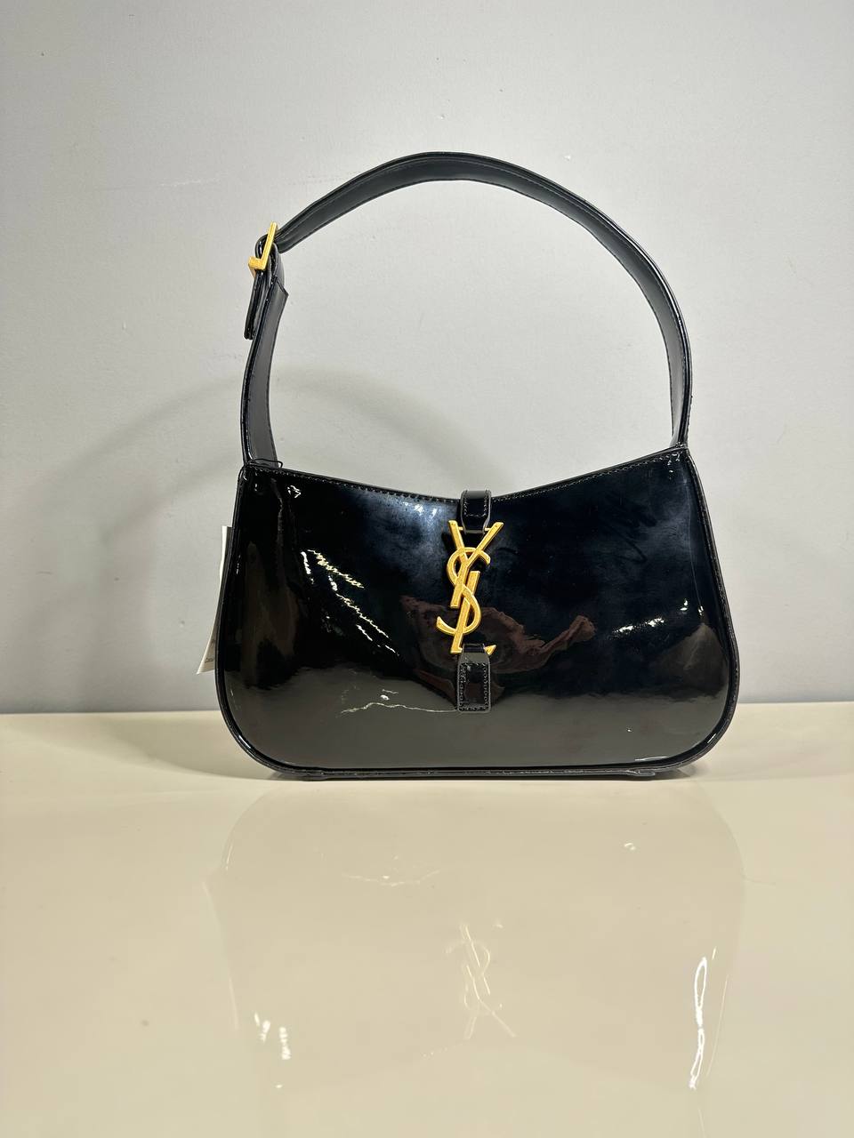 شنطة كروس نسائية - YSL