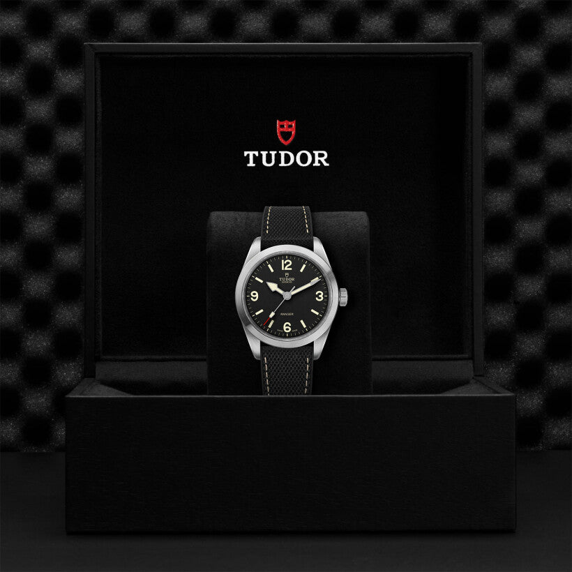 ساعة يد رجالية - TUDOR Ranger watch, 39 mm steel case, Black dial